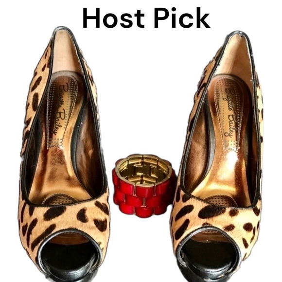 Brigette Baily Shoes - 🎉Host Pick🎉𝅺Brigitte Bailey Size 5 Peep Toe Platform Pumps Leopard Print
